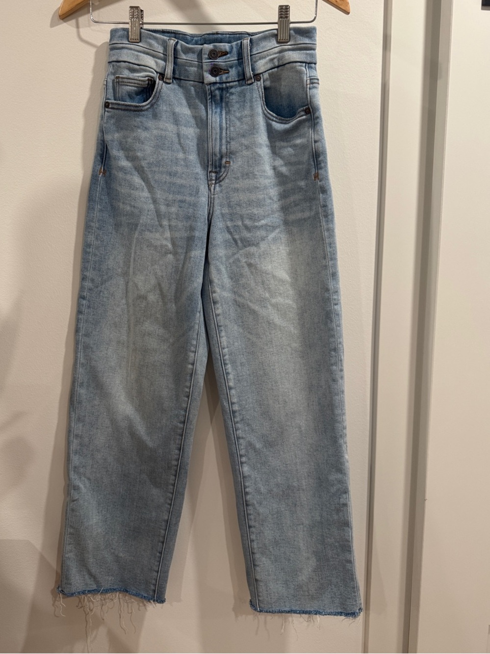 Light Blue Women's High-Rise Straight ankle Jeans